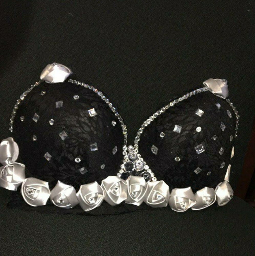 Bedazzled Bra'z
